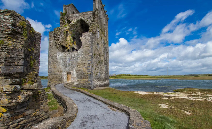 Carrigafoyle Castle, Ireland